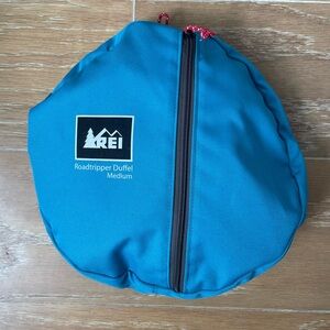REI Roadtripper Duffel Bag Medium